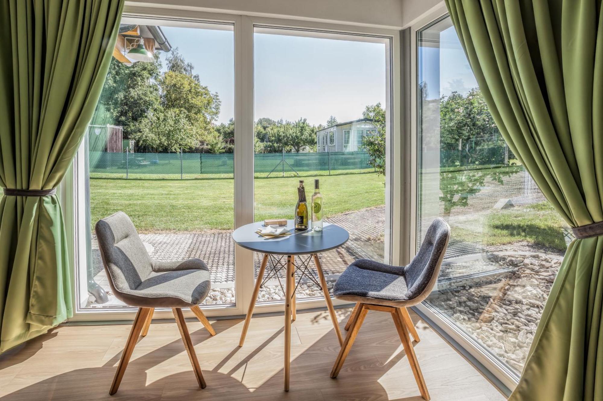 Vilka U Dyje Villa Znojmo Bagian luar foto